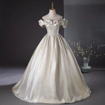 Chic Beautiful Gold Appliques Prom Dresses 2024 Ball Gown Ruffle Off The Shoulder Short Sleeve Backless Floor Length Long Prom Formal Dresses