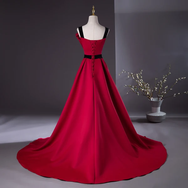 Elegant Burgundy Prom Dresses 2024 A-Line / Princess Square Neckline Sleeveless Backless Sweep Train Prom Formal Dresses