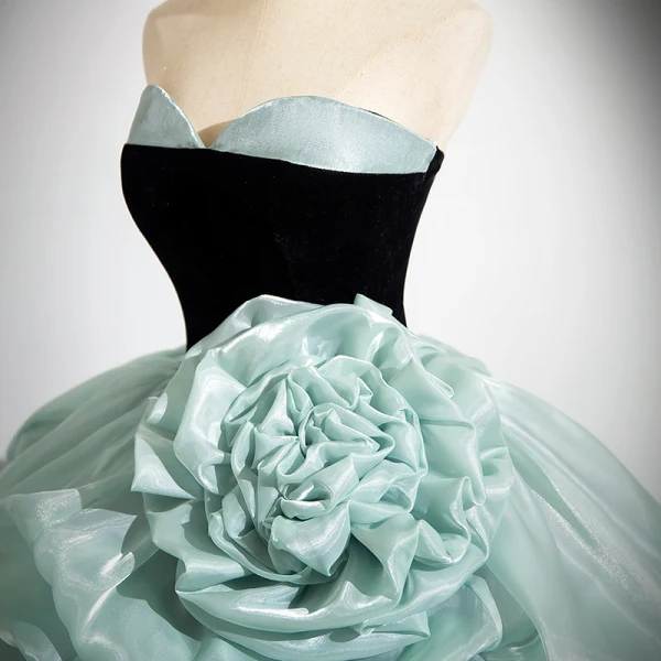 Fashion Mint Green Flower Cascading Ruffles Prom Dresses 2024 Ball Gown Strapless Sleeveless Backless Floor-Length / Long Prom Formal Dresses