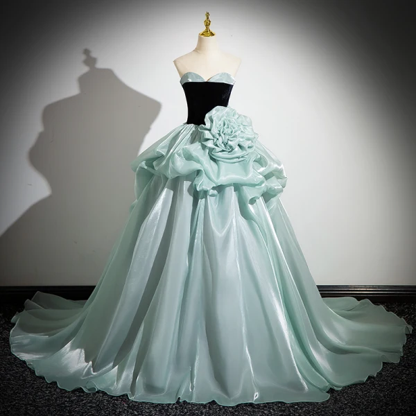 Fashion Mint Green Flower Cascading Ruffles Prom Dresses 2024 Ball Gown Strapless Sleeveless Backless Floor-Length / Long Prom Formal Dresses