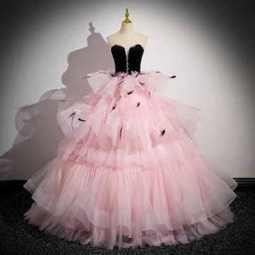 Fashion Blushing Pink Tassel Pearl Rhinestone Cascading Ruffles Prom Dresses 2024 Ball Gown Strapless Sleeveless Backless Floor Length Long Prom Formal Dresses