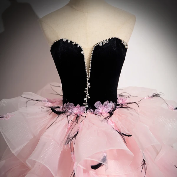 Fashion Blushing Pink Tassel Pearl Rhinestone Cascading Ruffles Prom Dresses 2024 Ball Gown Strapless Sleeveless Backless Floor-Length / Long Prom Formal Dresses