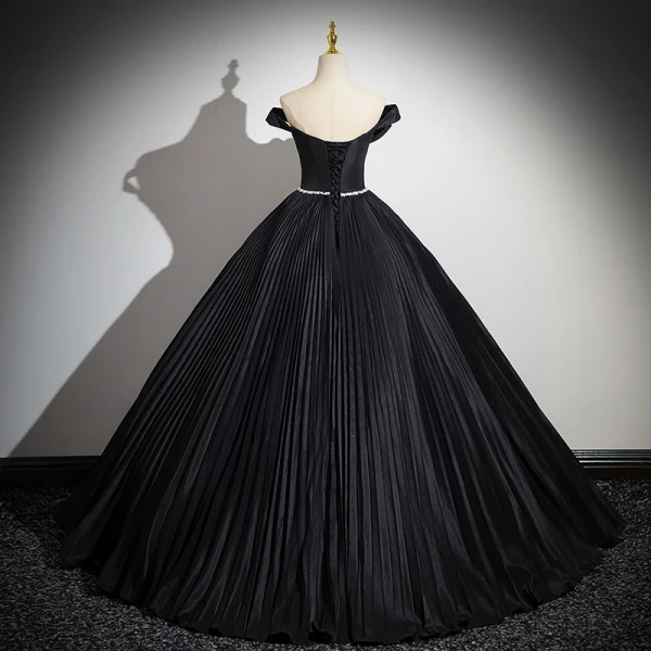 Fashion Black Pleated Rhinestone Prom Dresses 2024 Ball Gown Ruffle Off-The-Shoulder Sleeveless Backless Floor-Length / Long Prom Formal Dresses