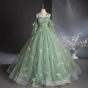 Fée Des Fleurs Vert Cendré En Dentelle Fleur Robe De Bal 2024 Robe Boule Bretelles Spaghetti Manches Courtes Dos Nu Longue Promo Robe De Ceremonie
