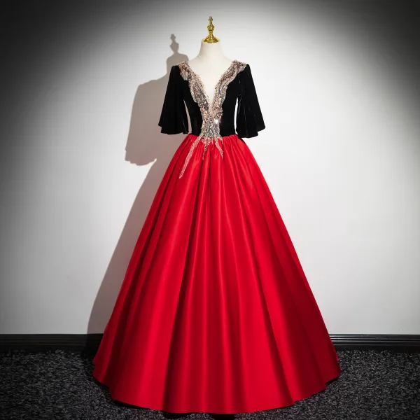 Elegant Red Beading Pearl Sequins Prom Dresses 2024 Ball Gown Scoop Neck Short Sleeve Backless Floor-Length / Long Prom Formal Dresses