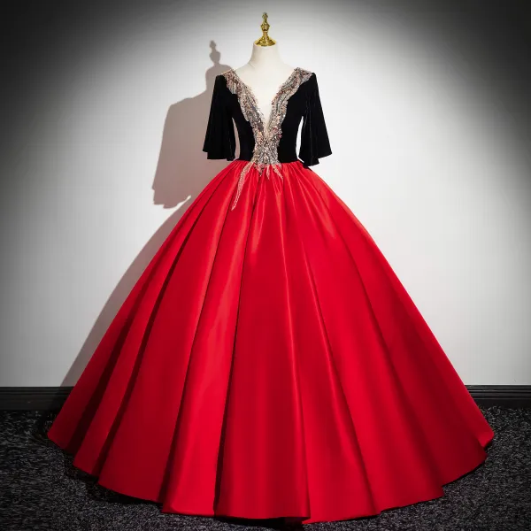 Elegant Red Beading Pearl Sequins Prom Dresses 2024 Ball Gown Scoop Neck Short Sleeve Backless Floor-Length / Long Prom Formal Dresses