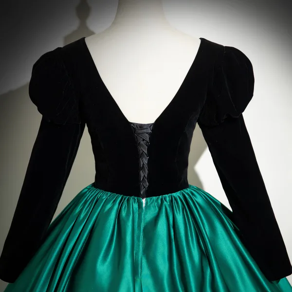 Vintage / Retro Dark Green Sequins Satin Prom Dresses Ball Gown 2024 V-Neck Long Sleeve Backless Floor-Length / Long Prom Formal Dresses