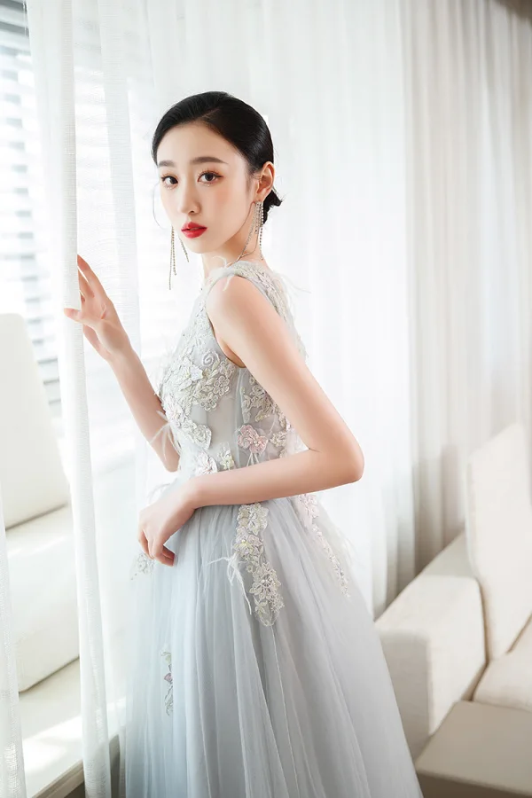 Chic / Beautiful Sky Blue Rhinestone Lace Flower Prom Dresses 2023 A-Line / Princess Scoop Neck Sleeveless Backless Floor-Length / Long Prom Formal Dresses