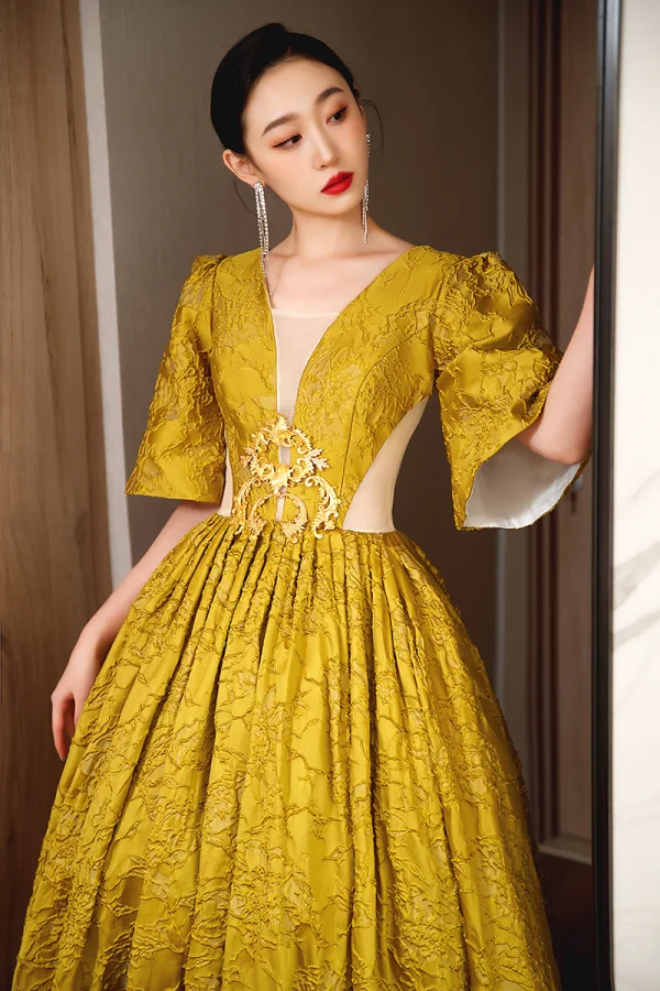 Elegant Gold Yellow Prom Dresses 2023 A-Line / Princess Square Neckline Short Sleeve Backless Floor-Length / Long Formal Dresses