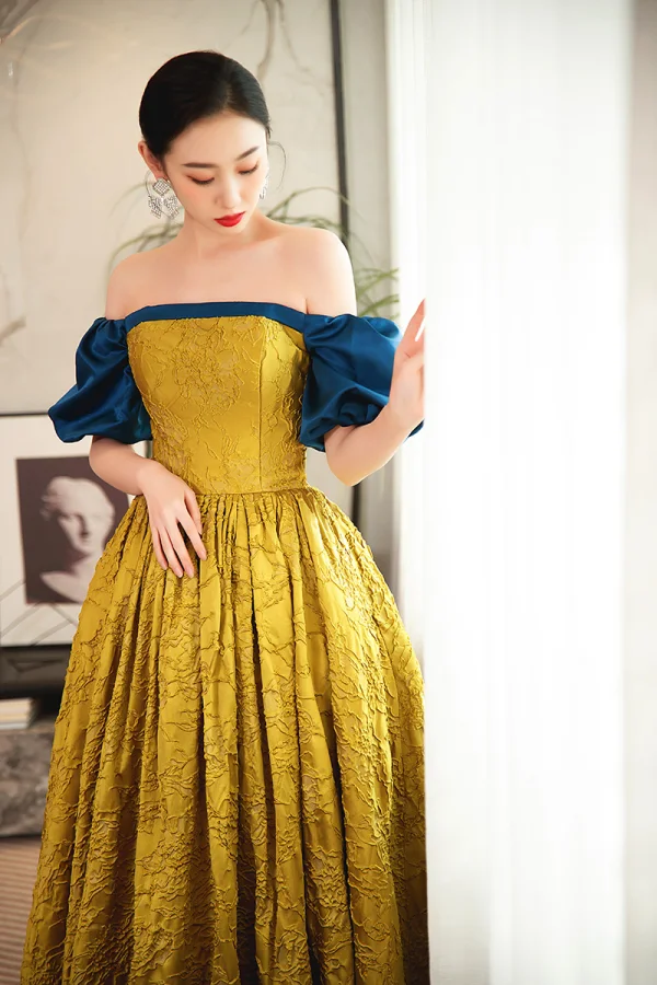 Elegant Gold Yellow Prom Dresses 2023 A-Line / Princess Off-The-Shoulder Short Sleeve Backless Floor-Length / Long Prom Formal Dresses