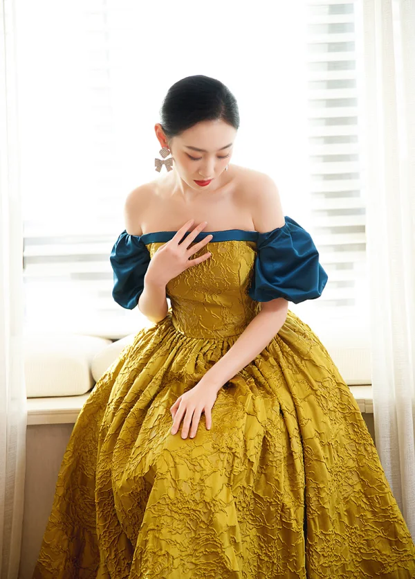 Elegant Gold Yellow Prom Dresses 2023 A-Line / Princess Off-The-Shoulder Short Sleeve Backless Floor-Length / Long Prom Formal Dresses