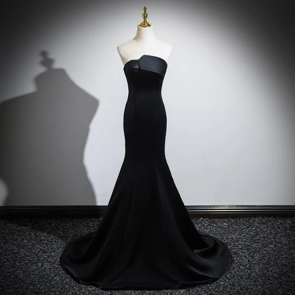 Sexy Noire Robe De Bal 2024 Trompette / Sirène Bustier Sans Manches Dos Nu Train De Balayage Robe De Ceremonie