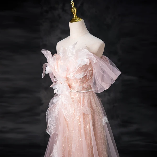 Charmant Rosa Perlenstickerei Perle Pailletten Gespaltete Front Ballkleider 2024 A Linie Bandeau Ärmellos Rückenfreies Lange Ball Festliche Kleider