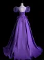 Vintage / Originale Violet Satin Robe De Bal 2025 Princesse Encolure Dégagée Gonflée Manches Courtes Dos Nu Train De Balayage Promo Robe De Ceremonie