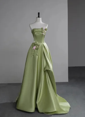 Elegant Salvie Grønn Appliques Satin Ballkjoler 2025 Prinsesse Strapless Uten Ermer Ryggløse Ball Feie Tog Formelle Kjoler