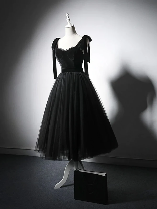 Chic Beautiful Black Velvet Homecoming Graduation Dresses 2024 A-Line Princess Square Chic Beautiful Black Velvet Homecoming Graduation Dresses 2024 A-Line Princess Square