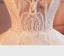 Étourdissant Ivoire Robe De Mariée 2017 Princesse Encolure Dégagée Manches Longues Appliques En Dentelle Fleur Perlage Perle Organza Chapel Train