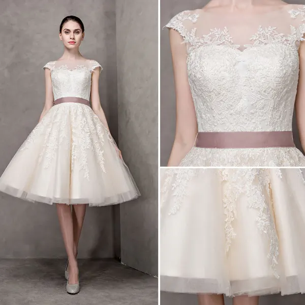 Elegant Champagne Wedding Dresses 2017 A-Line / Princess Square Neckline Short Sleeve Appliques Lace Bow Sash Pearl Knee-Length