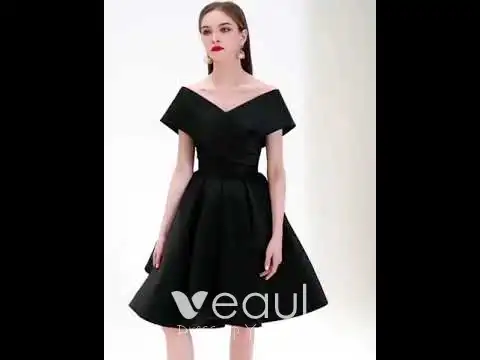 Classy Black Homecoming Graduation Dresses 2020 A-Line Princess V-Neck Short Sleeve