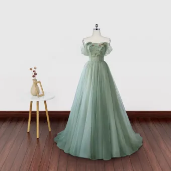 Romantique Feuille Vert Cendré Robe De Bal 2024 Tulle De L Épaule Sans Manches Princesse Robe De Cérémonie