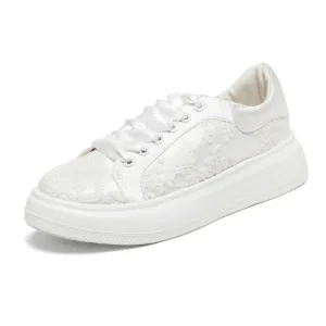 Schöne Ivory Creme Spitze Turnschuhe Brautschuhe 2024 4 Cm Plateau Runde Zeh Hochzeit Damen Schuhe