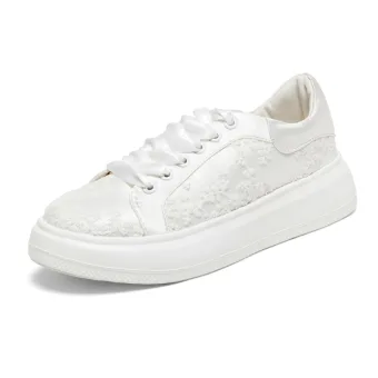 Chic Beautiful Ivory Lace Sneakers Wedding Shoes 2024 4 Cm Platform Round Toe Wedding Womens Shoes