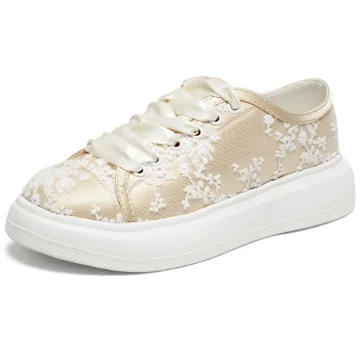 Chic Beautiful Wedding Shoes Champagne Lace Flower Wedding Sneakers 2024 4 Cm Platform Round Toe Wedding Shoes