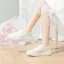 Chic / Belle Ivoire En Dentelle Baskets Chaussure De Mariée 2024 4 cm Plateforme À Bout Rond Mariage Chaussures Femmes