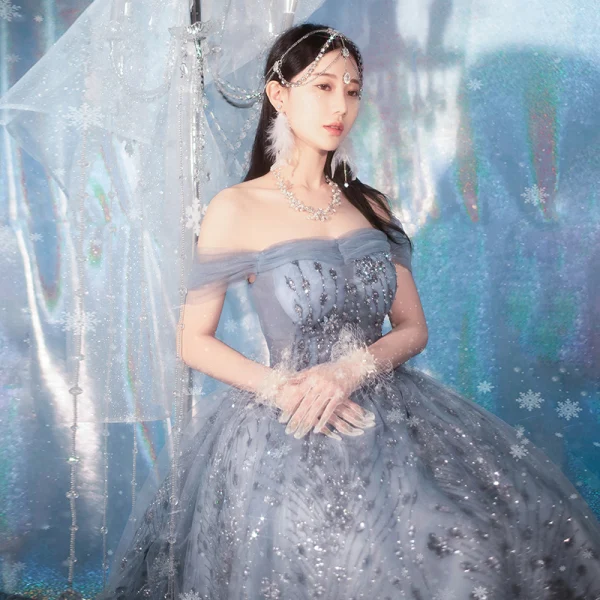 Scintillantes Bleu Ciel Glitter Paillettes Robe De Bal 2022 Robe Boule De l'épaule Manches Courtes Dos Nu Longue Robe De Ceremonie