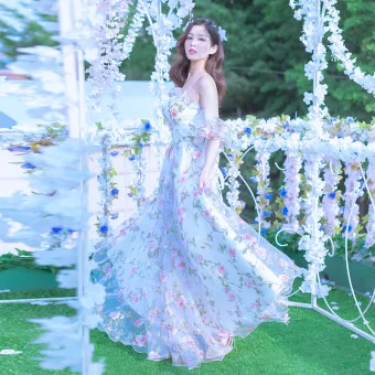 Fée Des Fleurs Ivoire Impression Robe De Bal 2022 Princesse De L Épaule Manches Courtes Dos Nu Longue Robe De Ceremonie