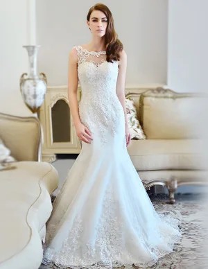 Trompette Sirène De Train Boule Cou Chapelle Tulle Robes De Mariée En Dentelle Avec Des Paillettes De Perles