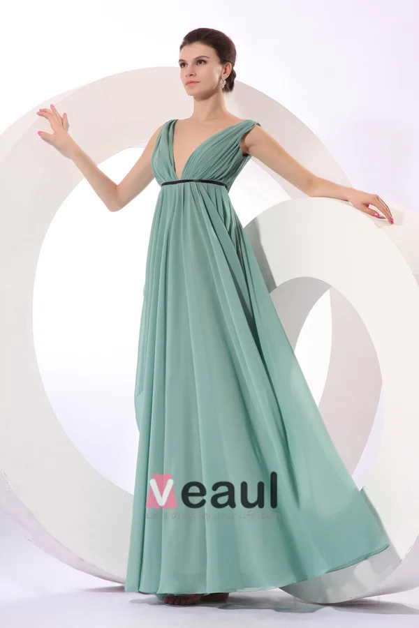2015 Avant-Garde Floor-length Empire V-neck Bridesmaid Dress