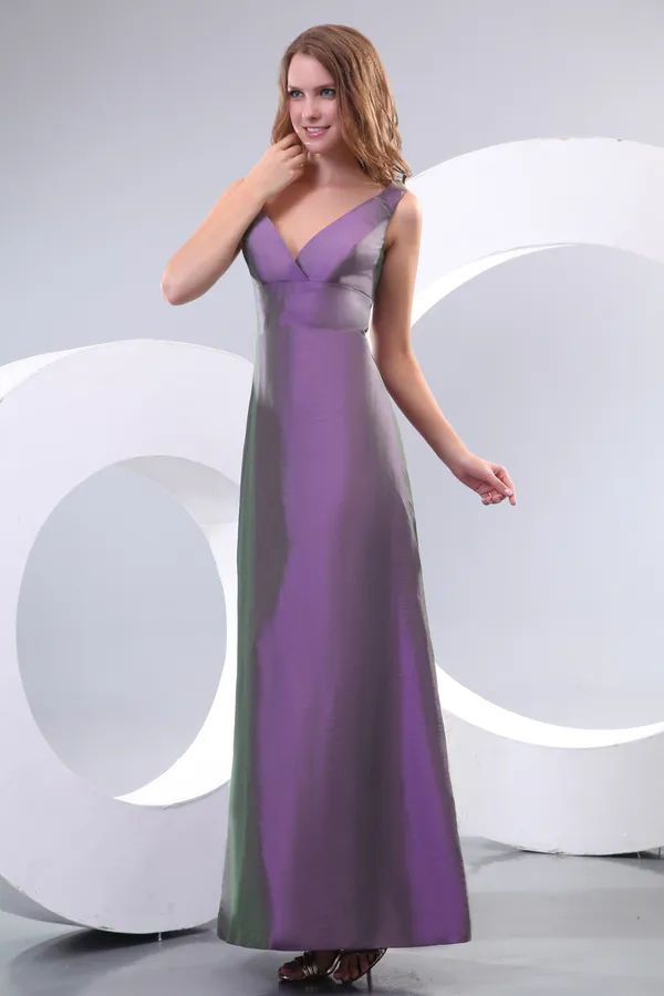 2015 Precioso Piso De Longitud Línea A De Cuello En V-púrpura Vestidos De Damas De Honor