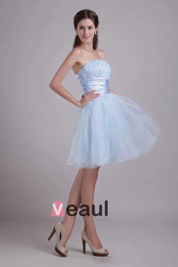 Avenante Satin Ciel De Tulle Robe De Cocktail Bleu Une Ligne