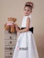 Belle Satin Blanc Ceinture Noire Robe Ceremonie Fille Robe Fille Mariage