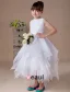 Adorable Blanc Sans Manches À Volants En Cascade Satin Robe Ceremonie Fille Robe Fille Mariage