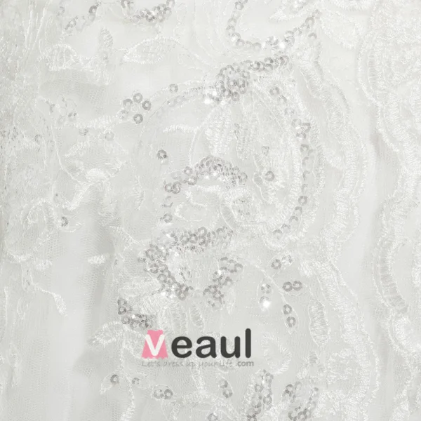 Dentelle Appliques Asymétrique Robe De Mariée Courte De Train Royal