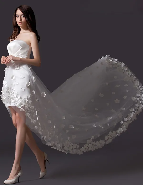 2015 A-line Embroidered Flower Asymmetrical Tulle Short Wedding Dress