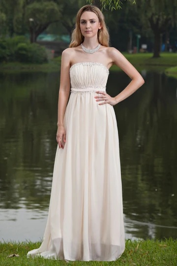 Eenvoudige A Lijn Strapless Champagne Lang Avondjurken