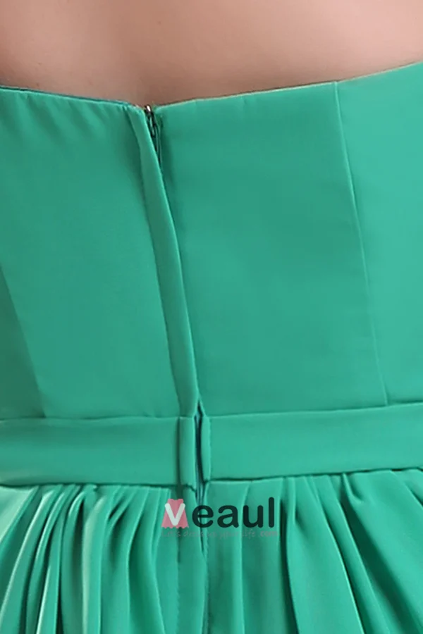Robe De Demoiselle D'honneur Vert Genou Sightly Une Ligne
