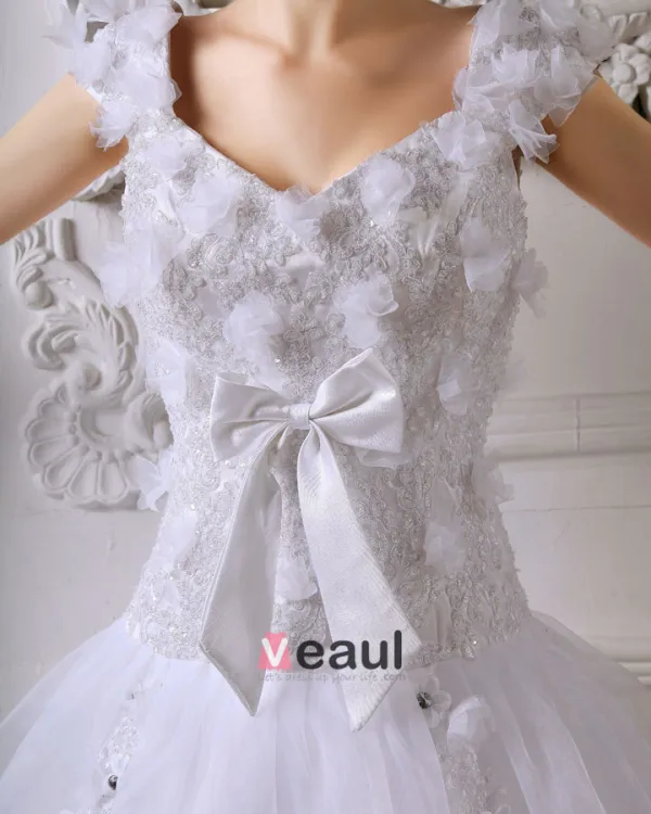2015 Applique Sweetheart Satin Sweep Train A Line Bridal Gown Wedding Dresses