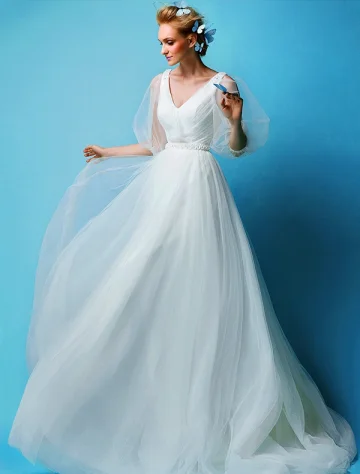 A Ligne Manches Princesse V Cou Tulle Robe De Mariage