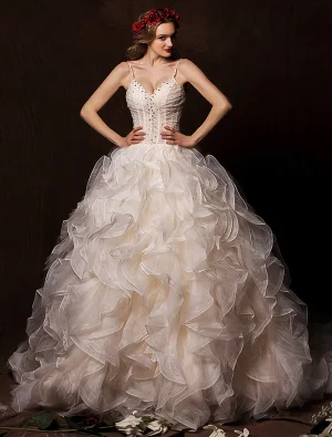 2015 Ball Gown Sweetheart Spaghetti Straps Cascading Ruffles Champagne Wedding Dress