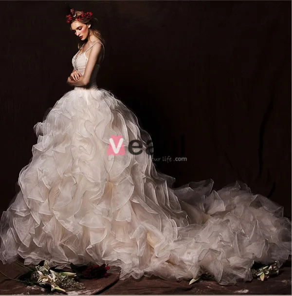 Robe De Bal Sweetheart Bretelles Spaghetti Volants En Cascade Robe De Mariée Champagne
