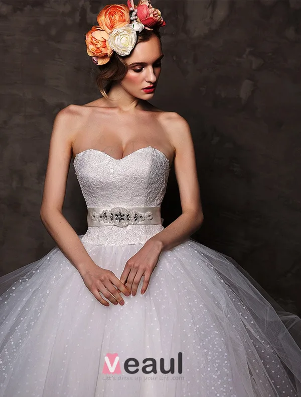 2015 Ball Gown Sweetheart Beading Satin Bow Sash Tulle Wedding Dress With Shawl