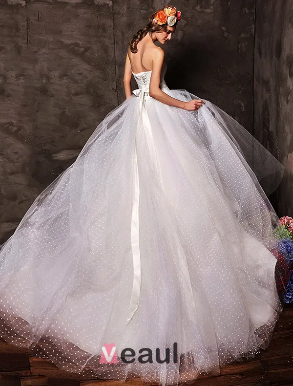 2015 Ball Gown Sweetheart Beading Satin Bow Sash Tulle Wedding Dress With Shawl