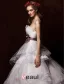 Une Ligne De Bretelles En Satin Volants Fleurs Ceinture En Cascade Robe De Mariée