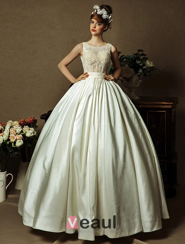Mode & Élégante Robe De Mariée Robe De Dentelle De Perles Taffetas De Balle De Décolleté