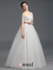 2015 A-line Off The Shoulders Short Sleeves Ruffle Tulle Wedding Dress