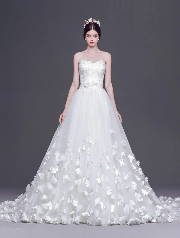 A Linje Prinsesse Kjæreste Håndlagde Blomster Tailing Brudekjoler